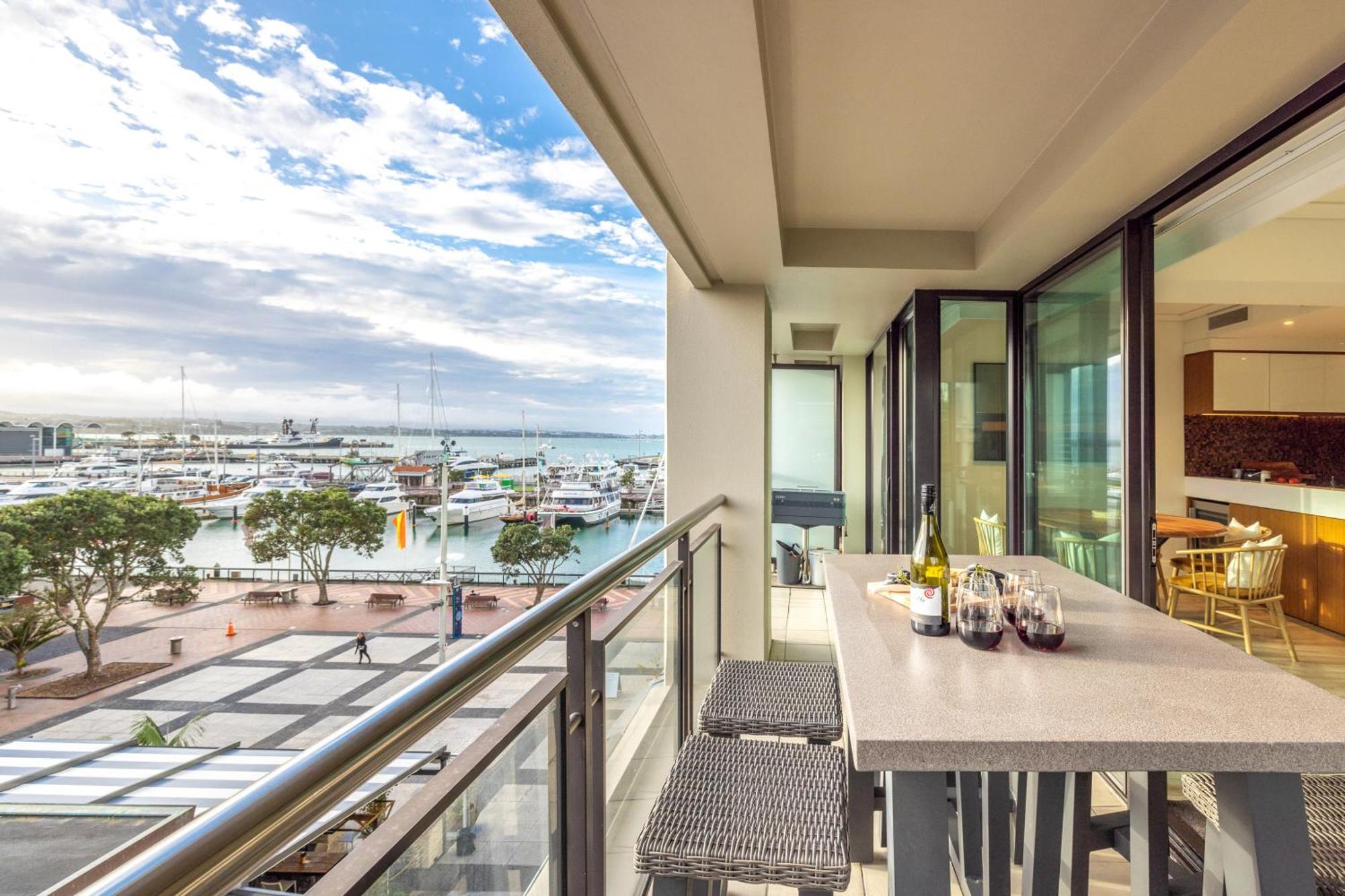The Quays - Auckland Viaduct Apartment Exterior photo